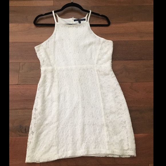 White lace dress - Picture 2 of 4